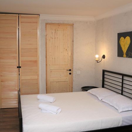 Cozy Zandukeli N15 - City Centre Тбилиси Екстериор снимка