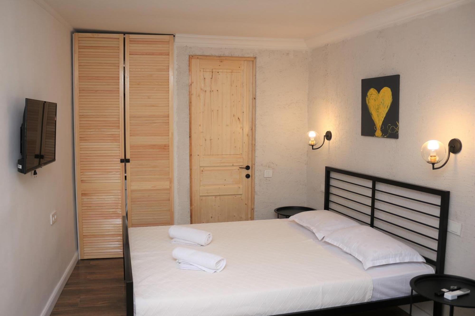 Cozy Zandukeli N15 - City Centre Тбилиси Екстериор снимка