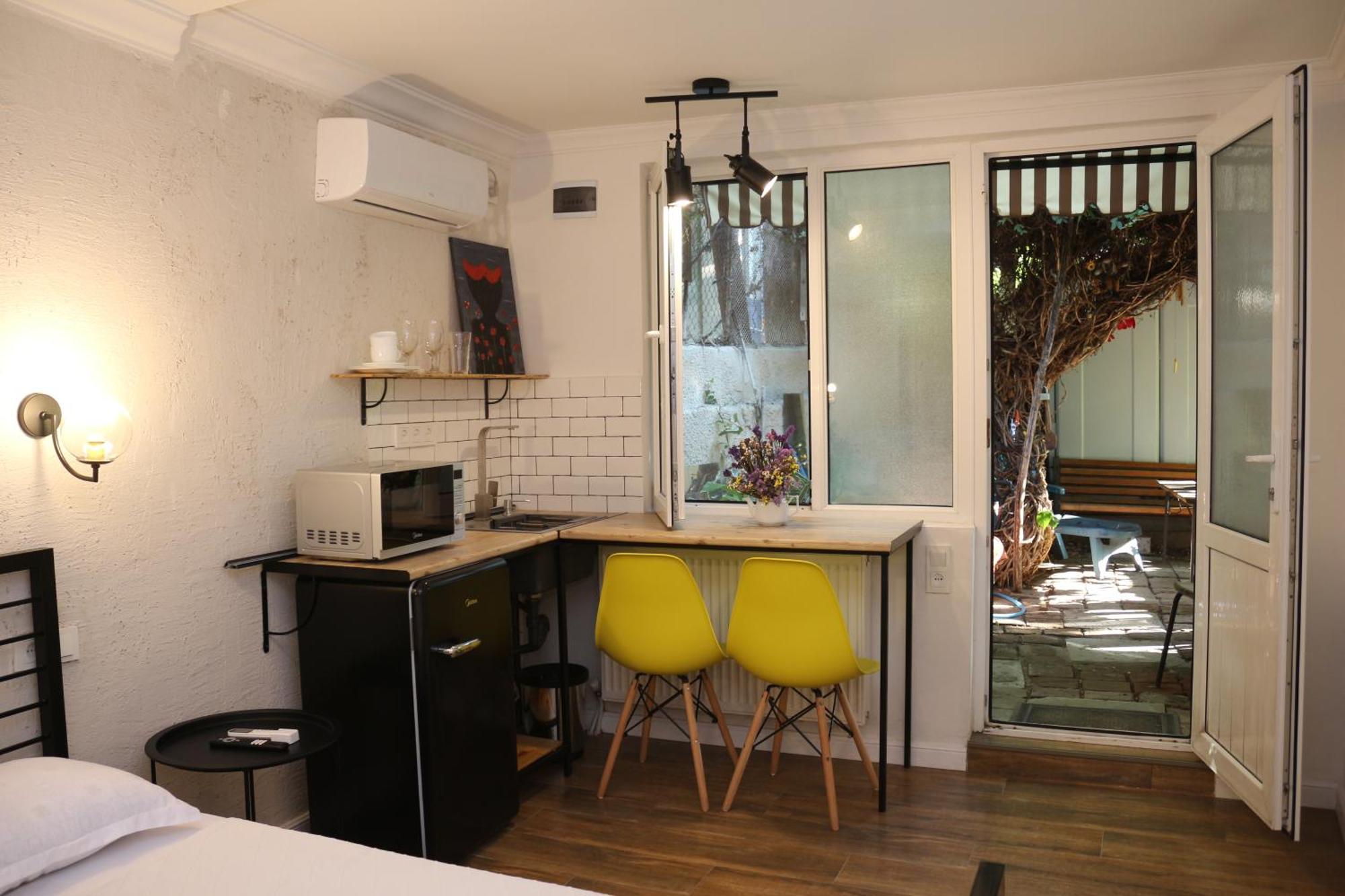 Cozy Zandukeli N15 - City Centre Тбилиси Екстериор снимка